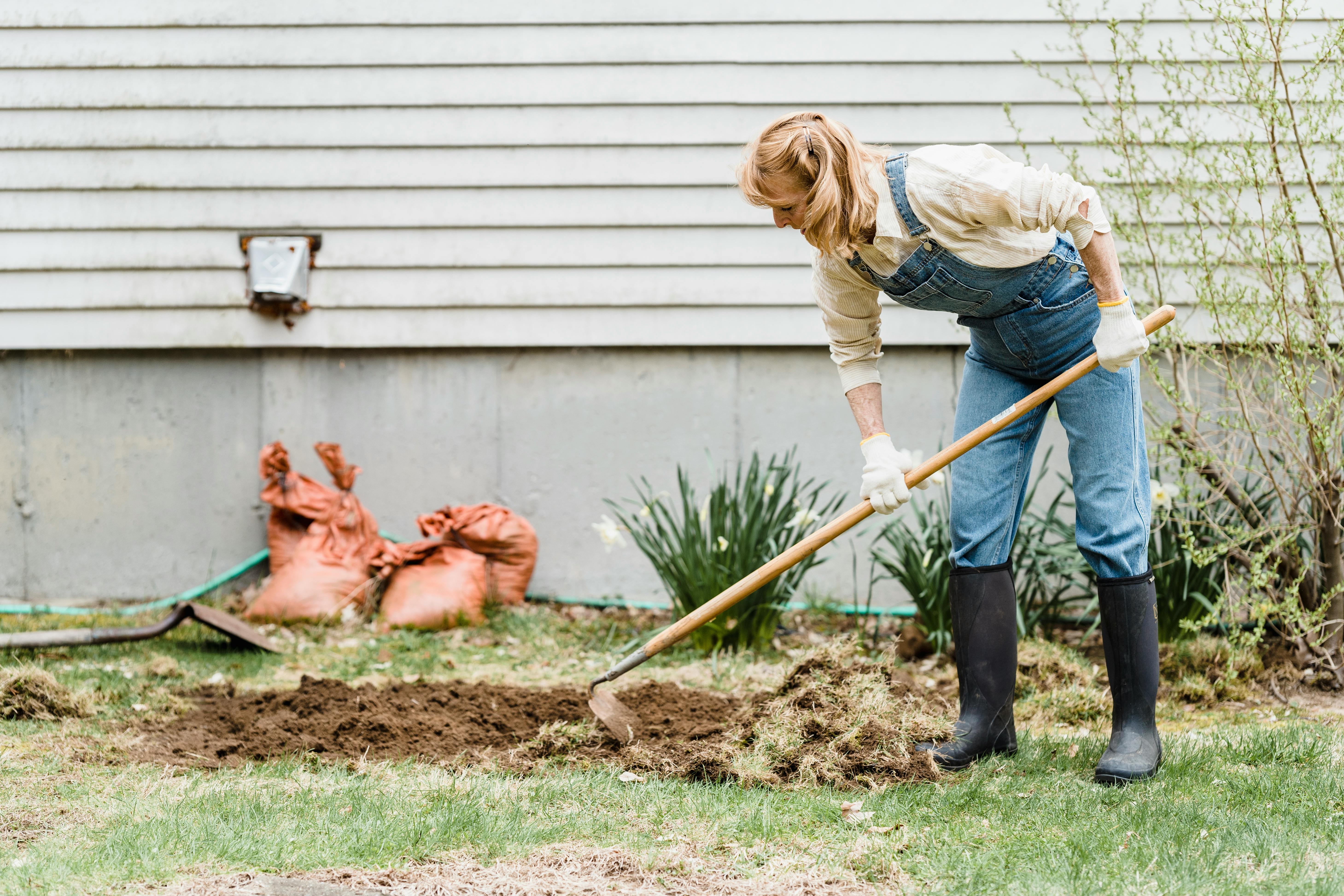 Long-handled gardening tools